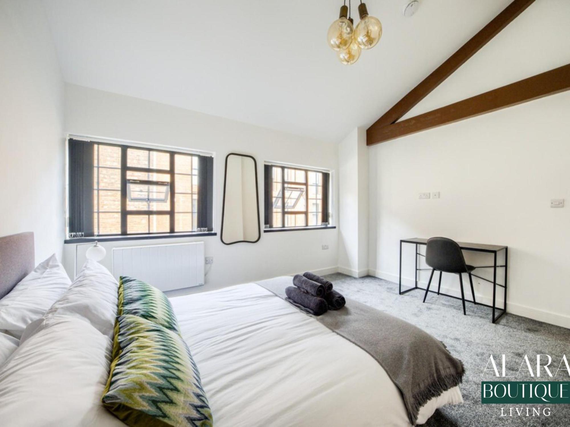 شقة 3 Floor Townhouse Luxury Living Alara Boutique برمنغهام المظهر الخارجي الصورة